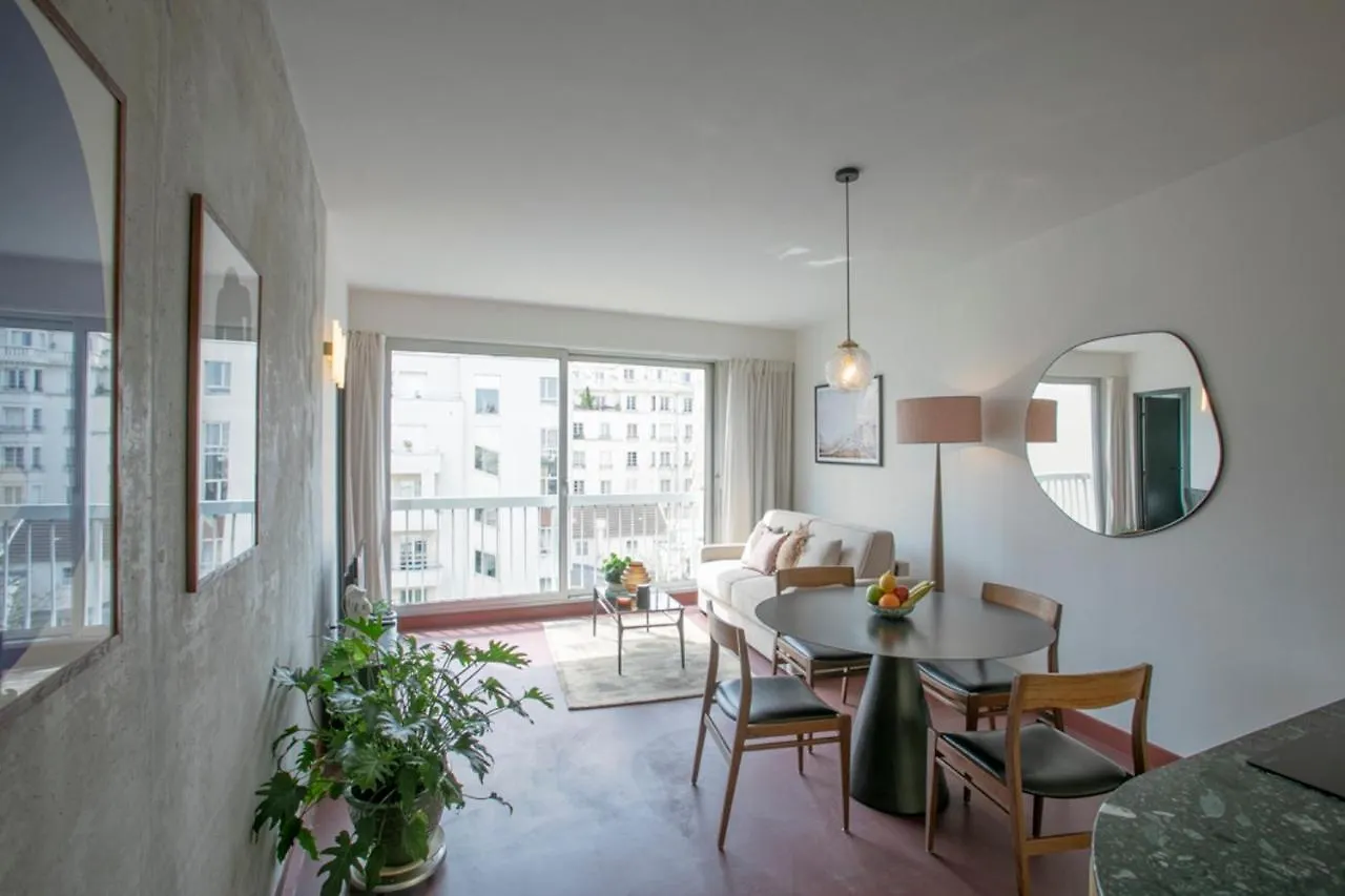 Joie Paris Bargue Apartment *